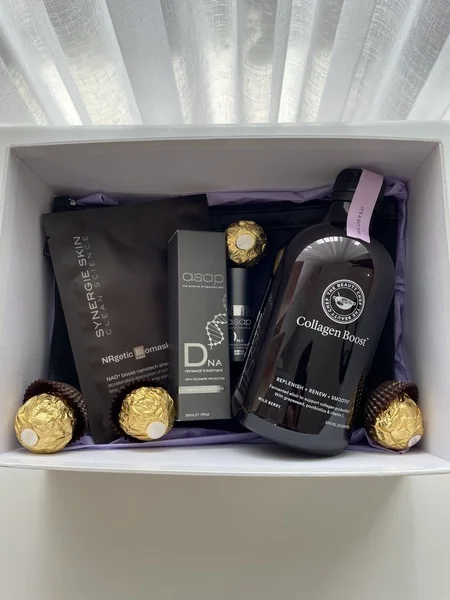 Adore & Restore Mother's Day Gift Box